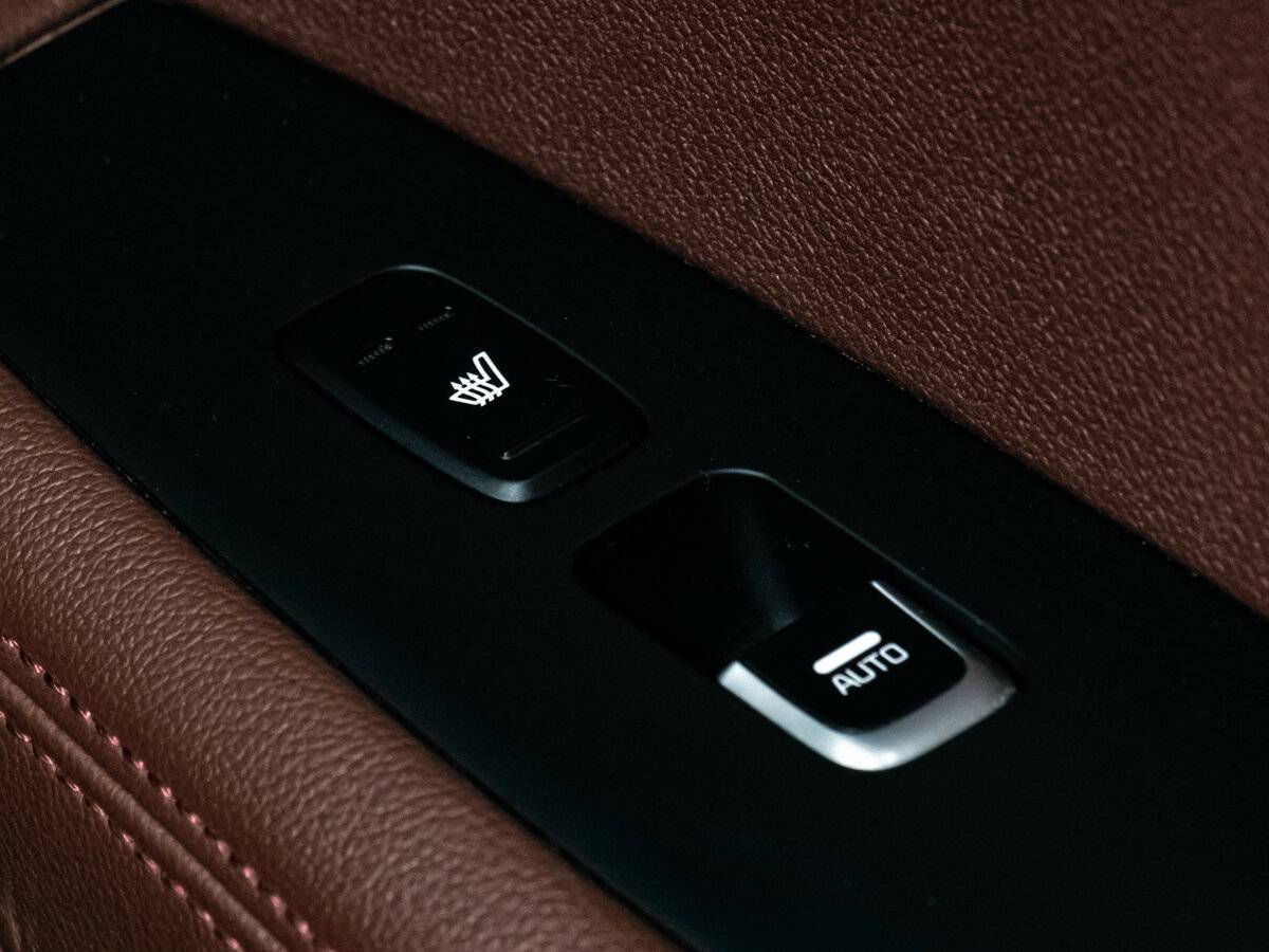 Купить Kia Sorento с пробегом. Фото: #29