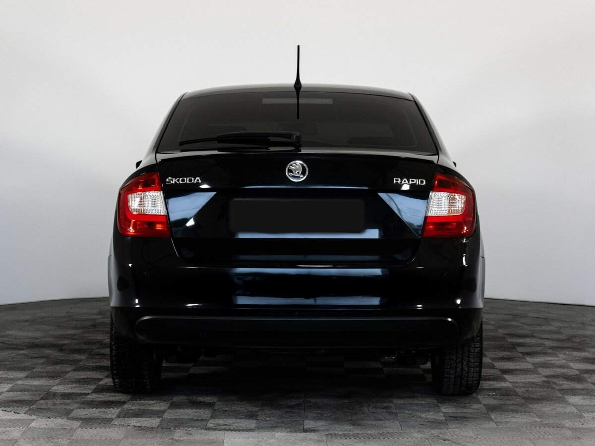 Купить Skoda Rapid с пробегом. Фото: #5