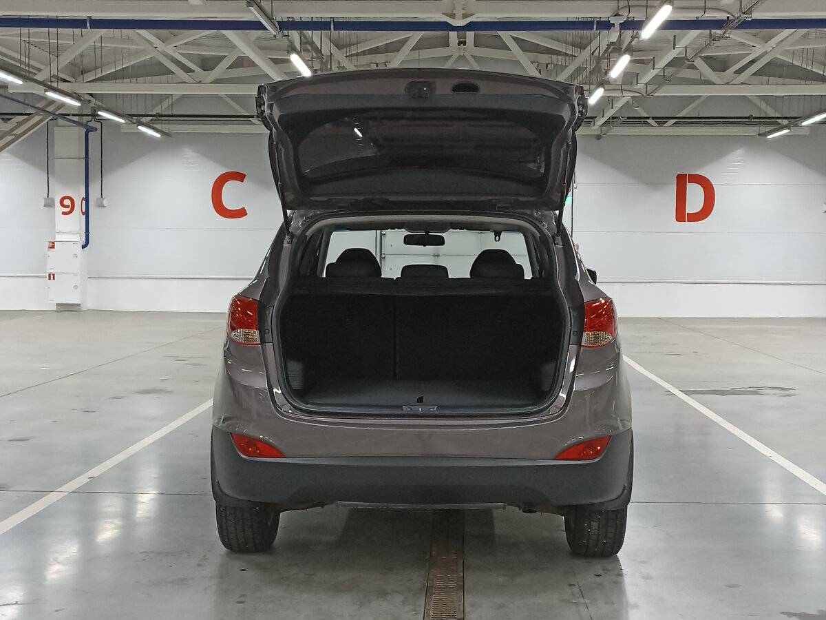 Купить Hyundai ix35 с пробегом. Фото: #9