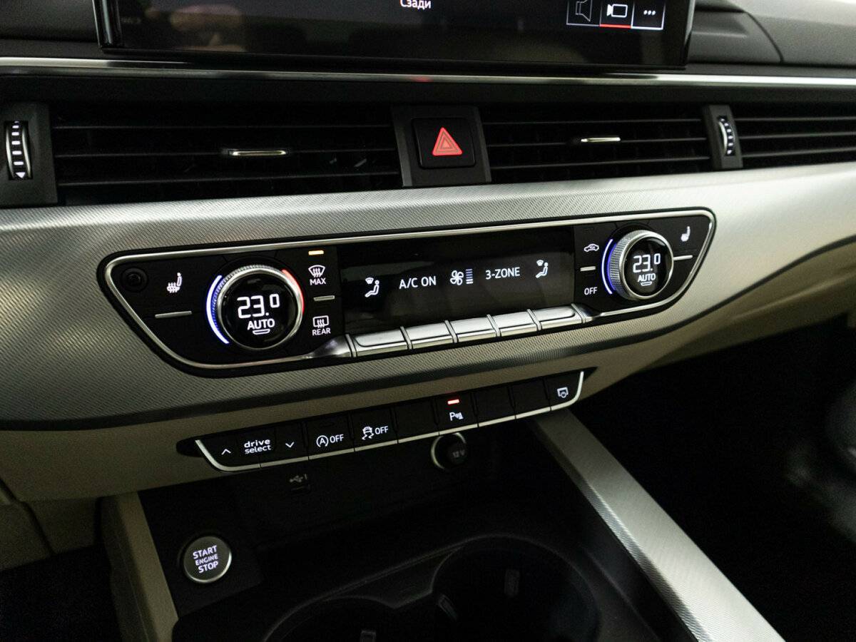 Купить Audi A4 с пробегом. Фото: #17