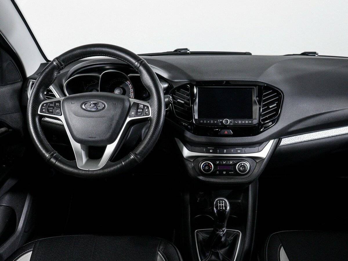 Купить Lada (ВАЗ) Vesta с пробегом. Фото: #11