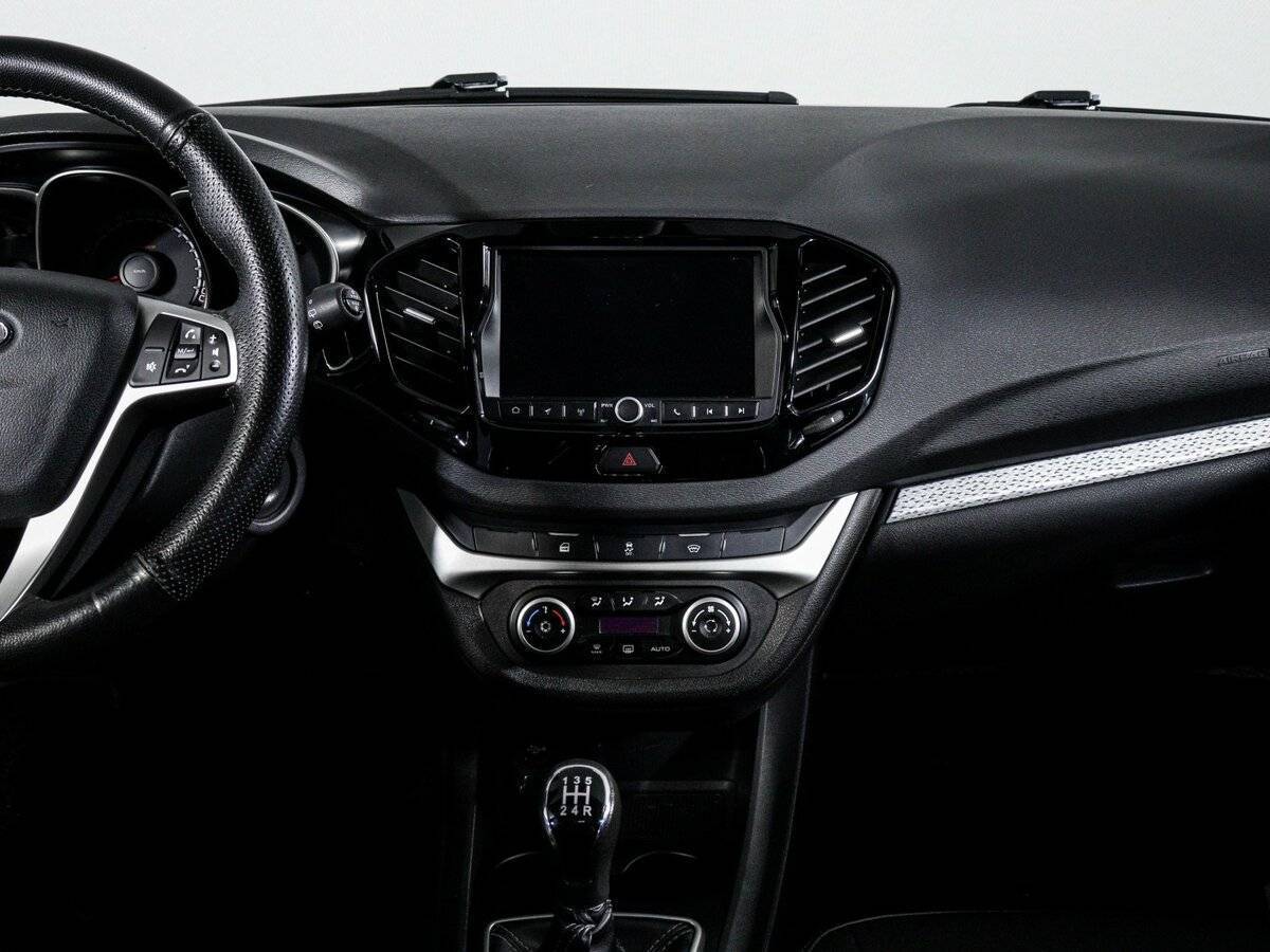 Купить Lada (ВАЗ) Vesta с пробегом. Фото: #12