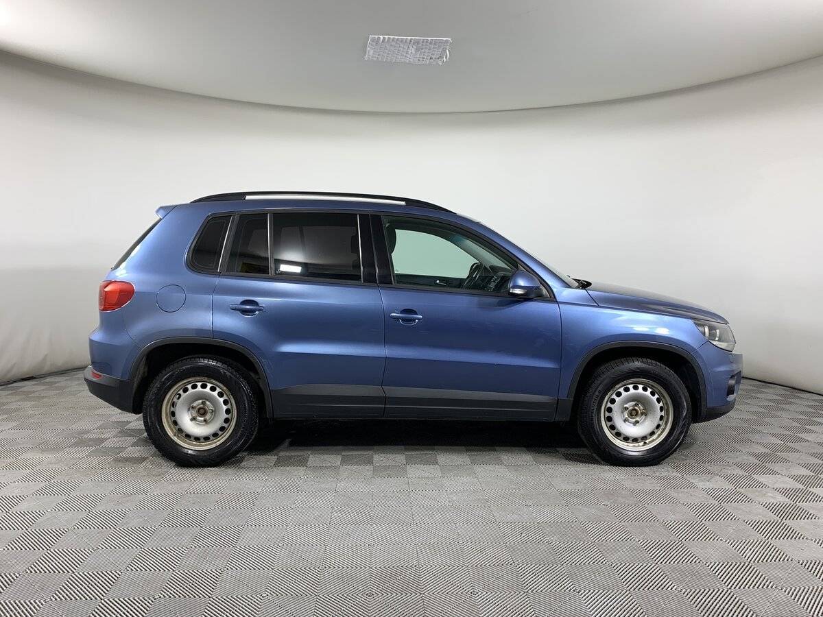 Купить Volkswagen Tiguan с пробегом. Фото: #3