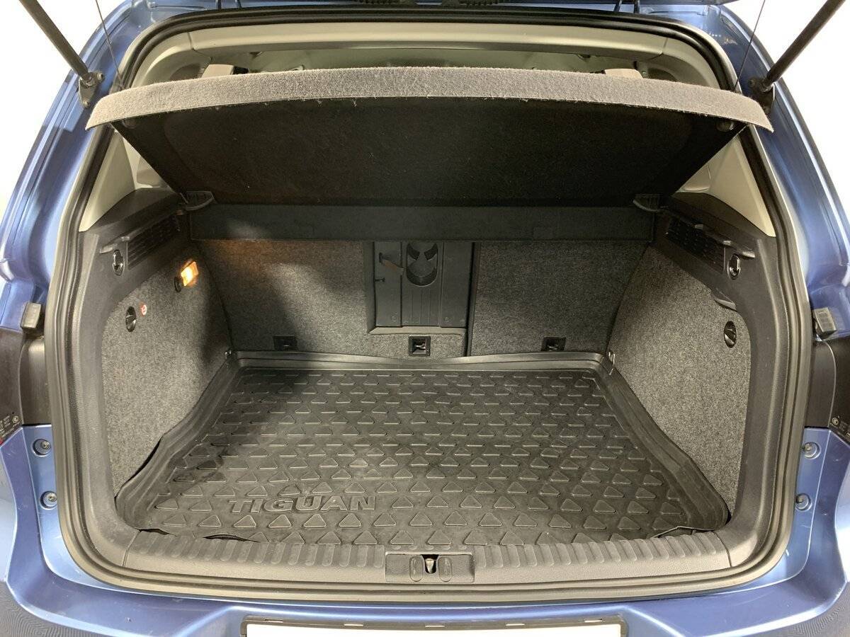 Купить Volkswagen Tiguan с пробегом. Фото: #18