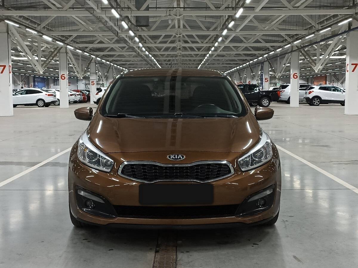 Купить Kia Ceed с пробегом. Фото: #1
