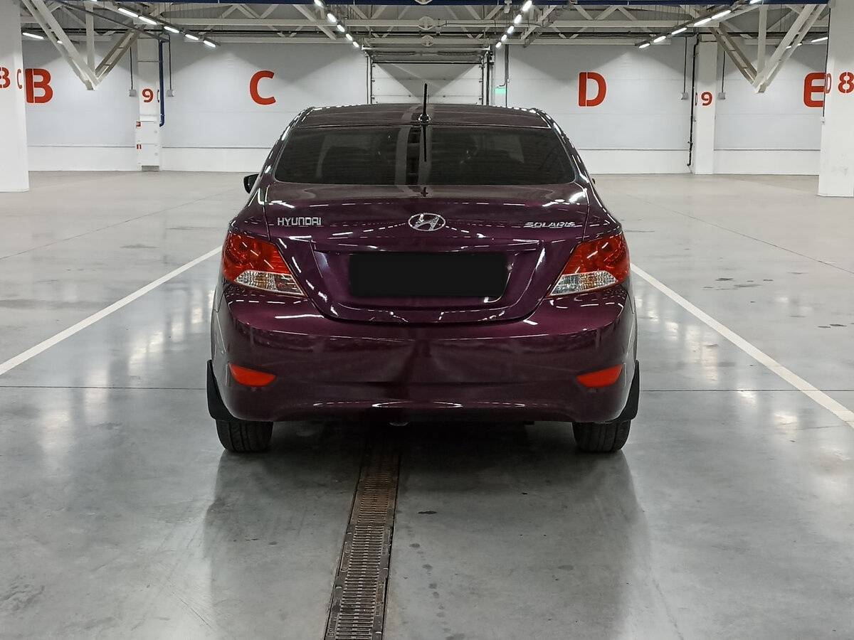 Купить Hyundai Solaris с пробегом. Фото: #5