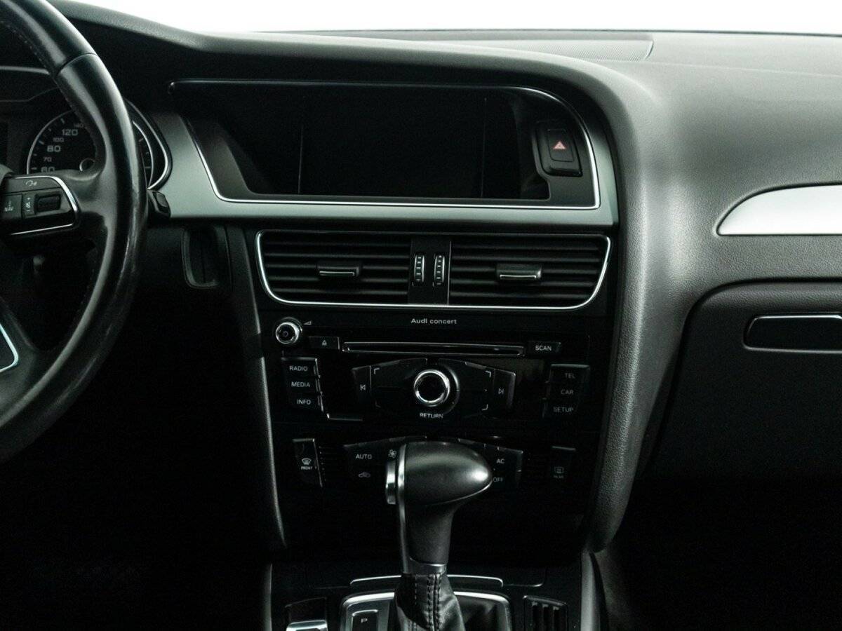 Купить Audi A4 с пробегом. Фото: #13