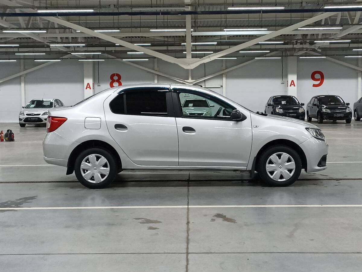 Купить Renault Logan с пробегом. Фото: #3