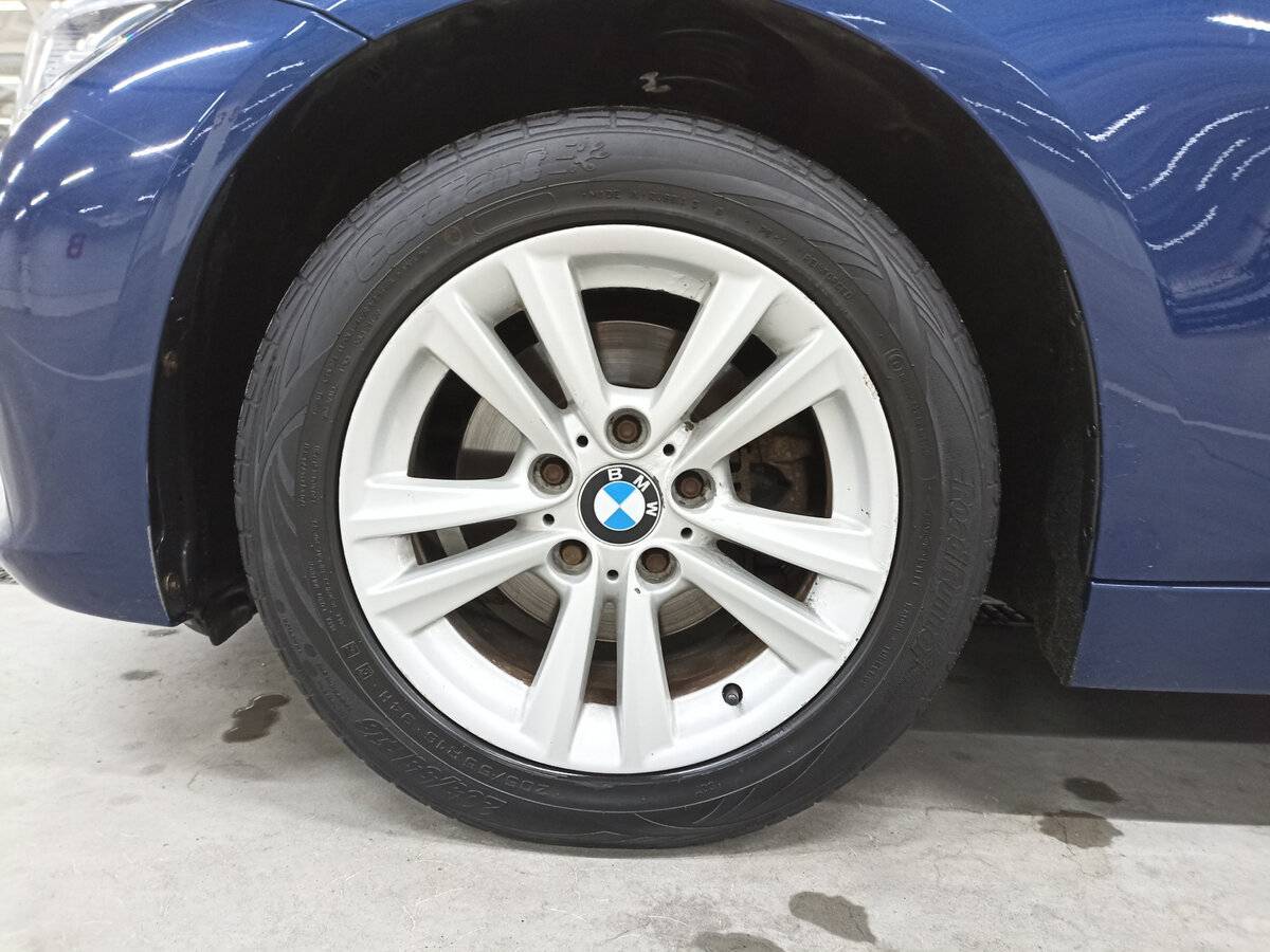 Купить BMW 3 серии с пробегом. Фото: #17