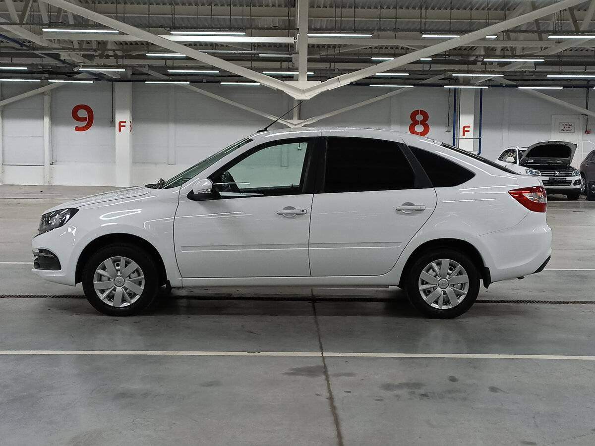 Купить Lada (ВАЗ) Granta с пробегом. Фото: #7