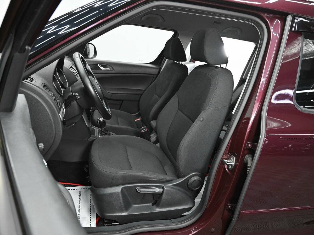 Купить Skoda Yeti с пробегом. Фото: #5