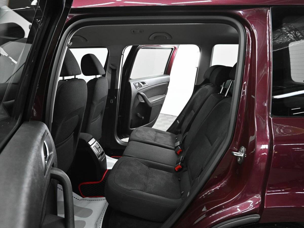 Купить Skoda Yeti с пробегом. Фото: #13