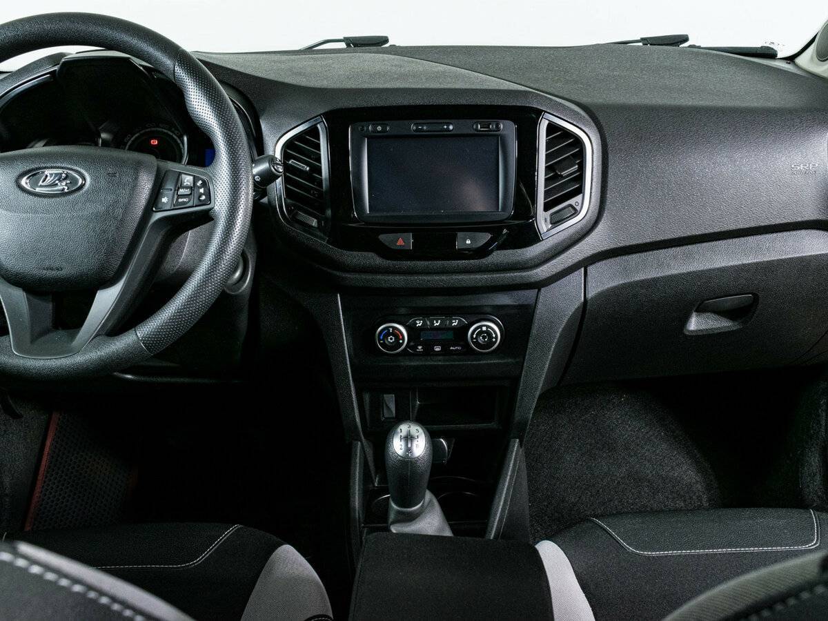 Купить Lada (ВАЗ) XRAY с пробегом. Фото: #10