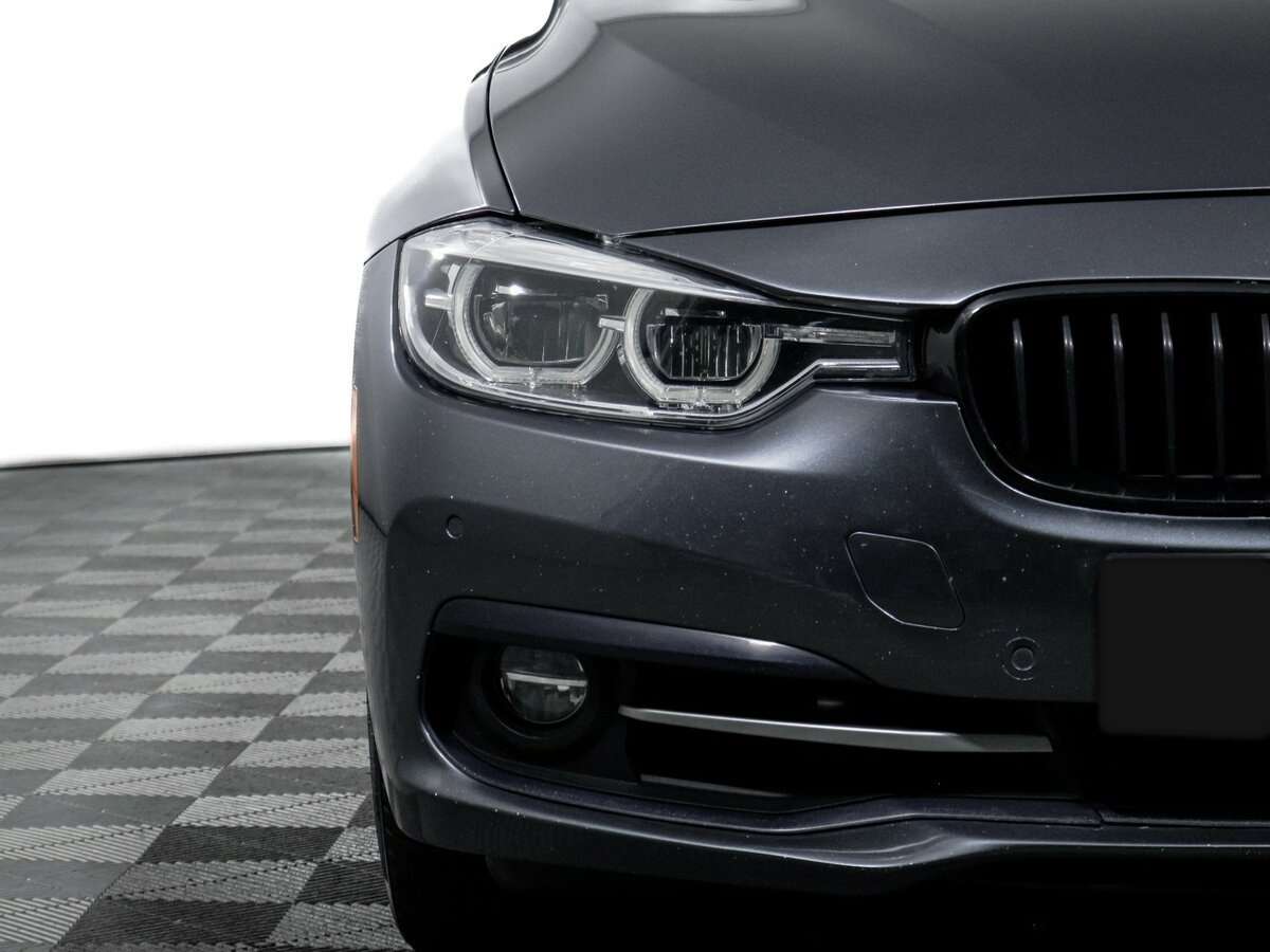Купить BMW 3 серии с пробегом. Фото: #17