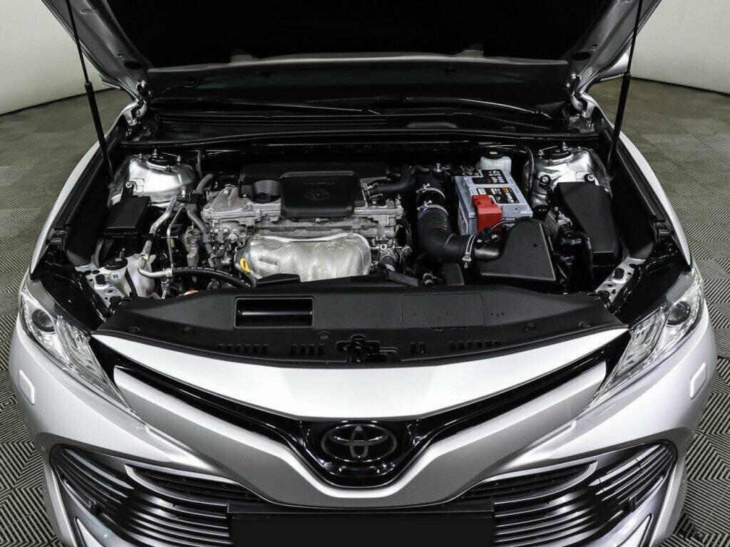 Купить Toyota Camry с пробегом. Фото: #7