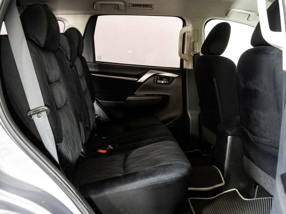 Купить Mitsubishi Pajero Sport с пробегом. Фото: #18