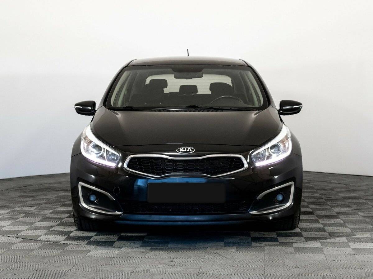 Купить Kia Ceed с пробегом. Фото: #1