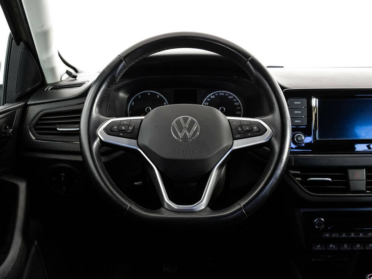 Купить Volkswagen Polo с пробегом. Фото: #11