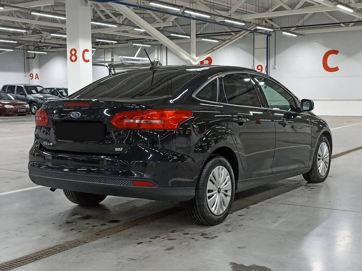 Купить Ford Focus с пробегом. Фото: #4