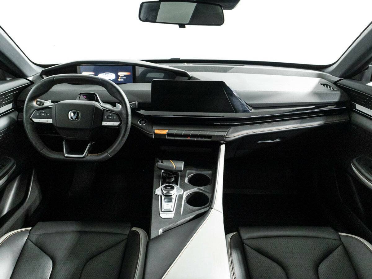 Купить Changan UNI-V с пробегом. Фото: #12