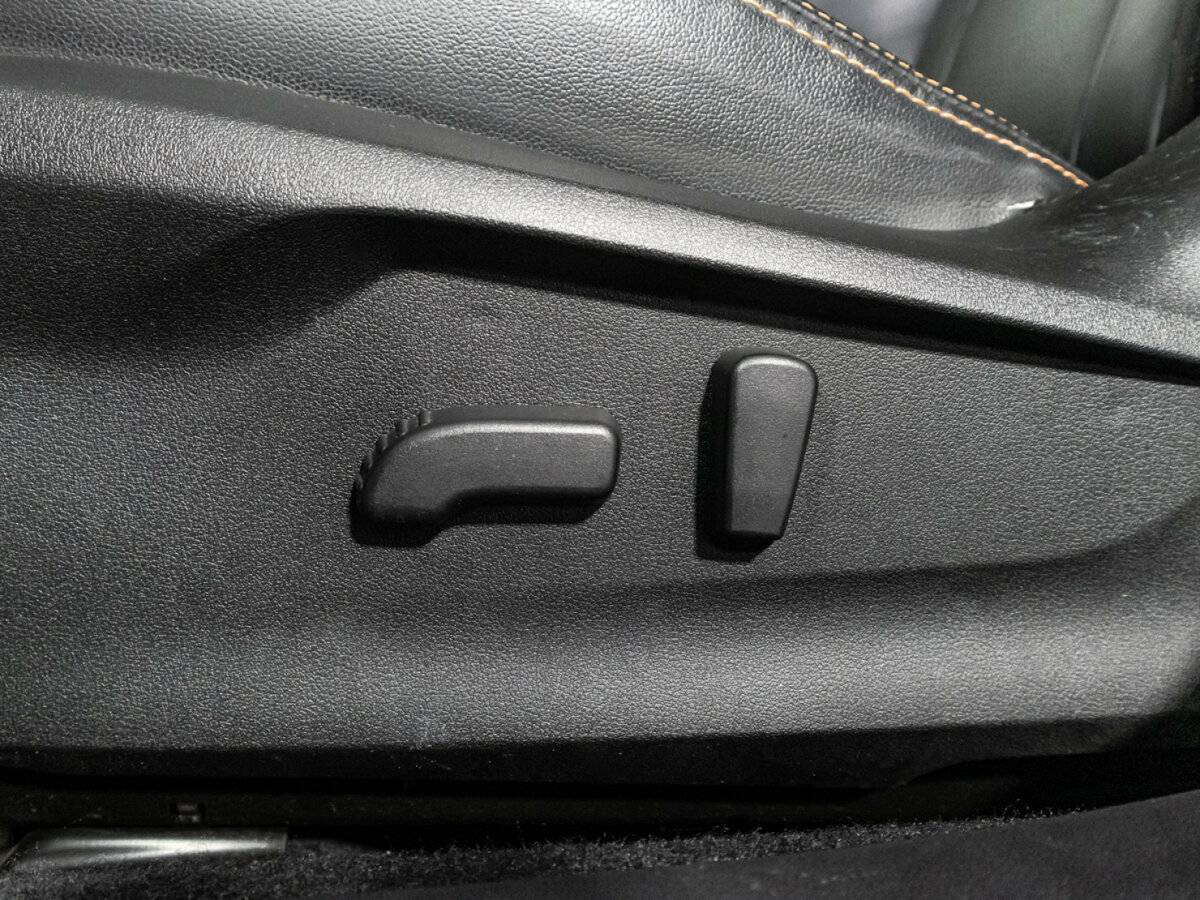 Купить Subaru XV с пробегом. Фото: #17