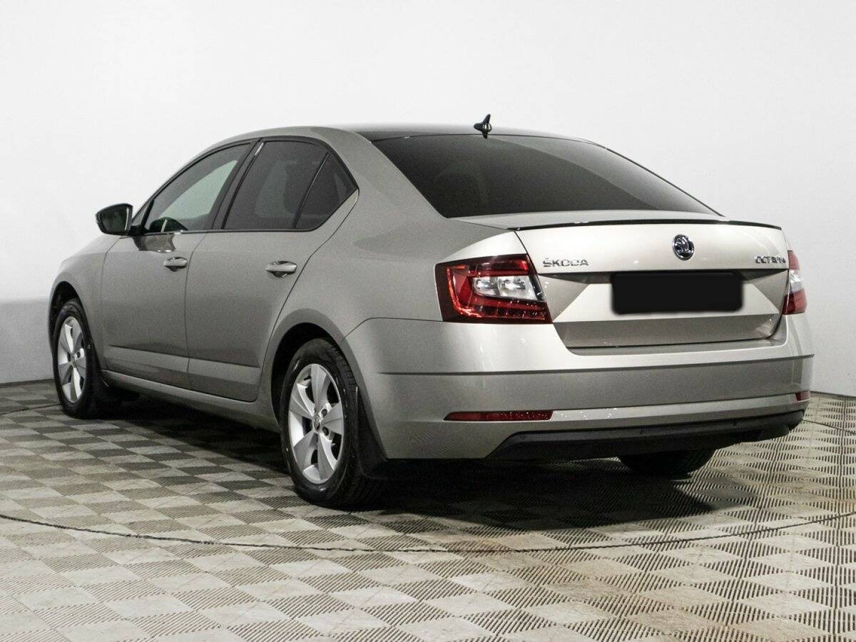 Купить Skoda Octavia с пробегом. Фото: #6