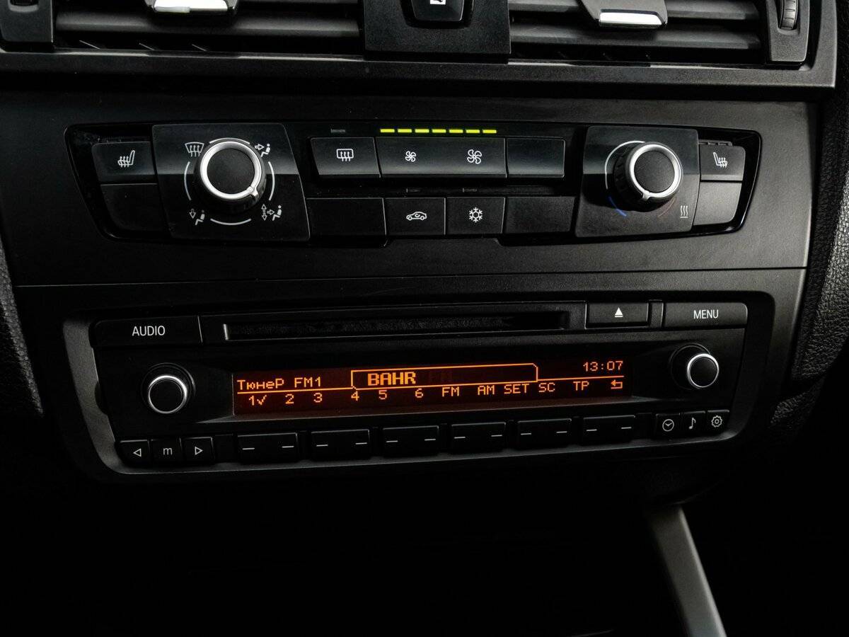 Купить BMW 1 серии с пробегом. Фото: #12