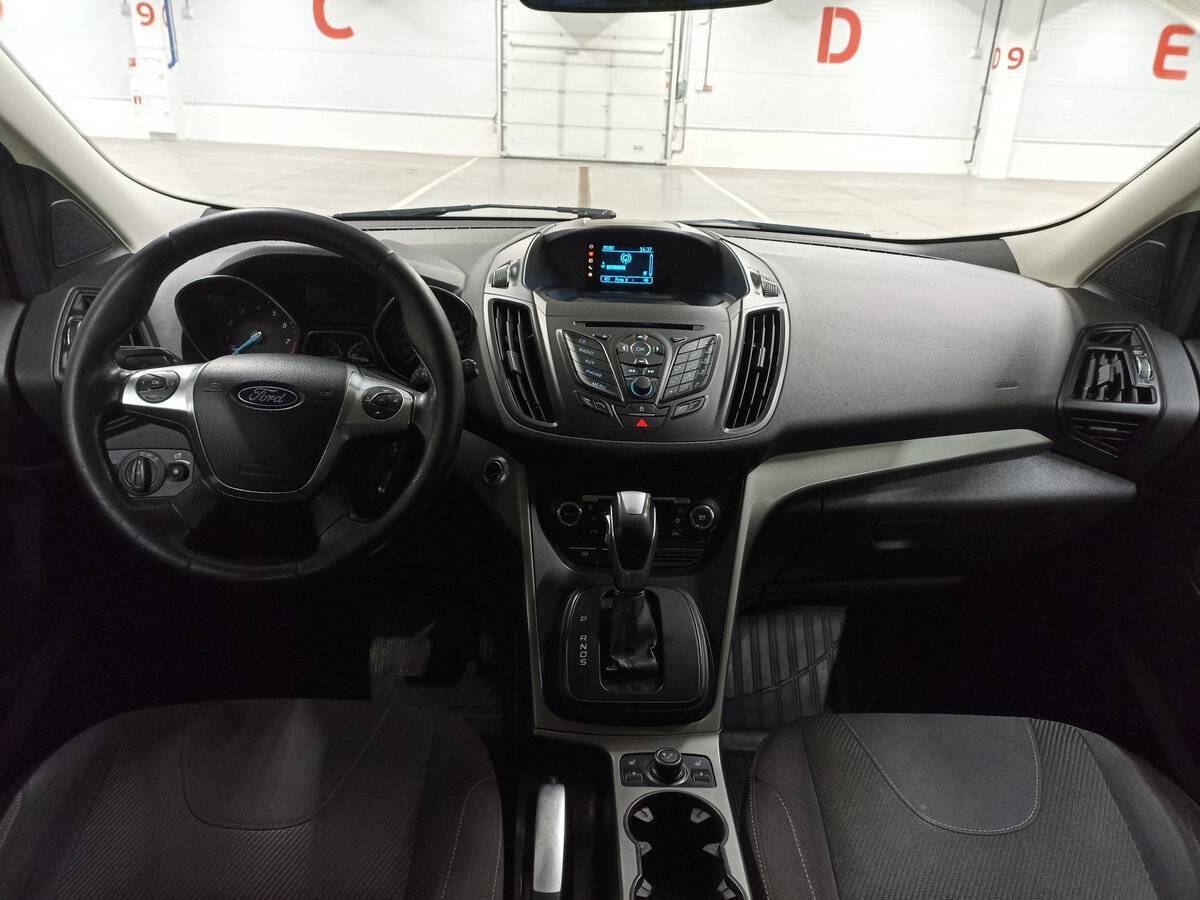 Купить Ford Kuga с пробегом. Фото: #13