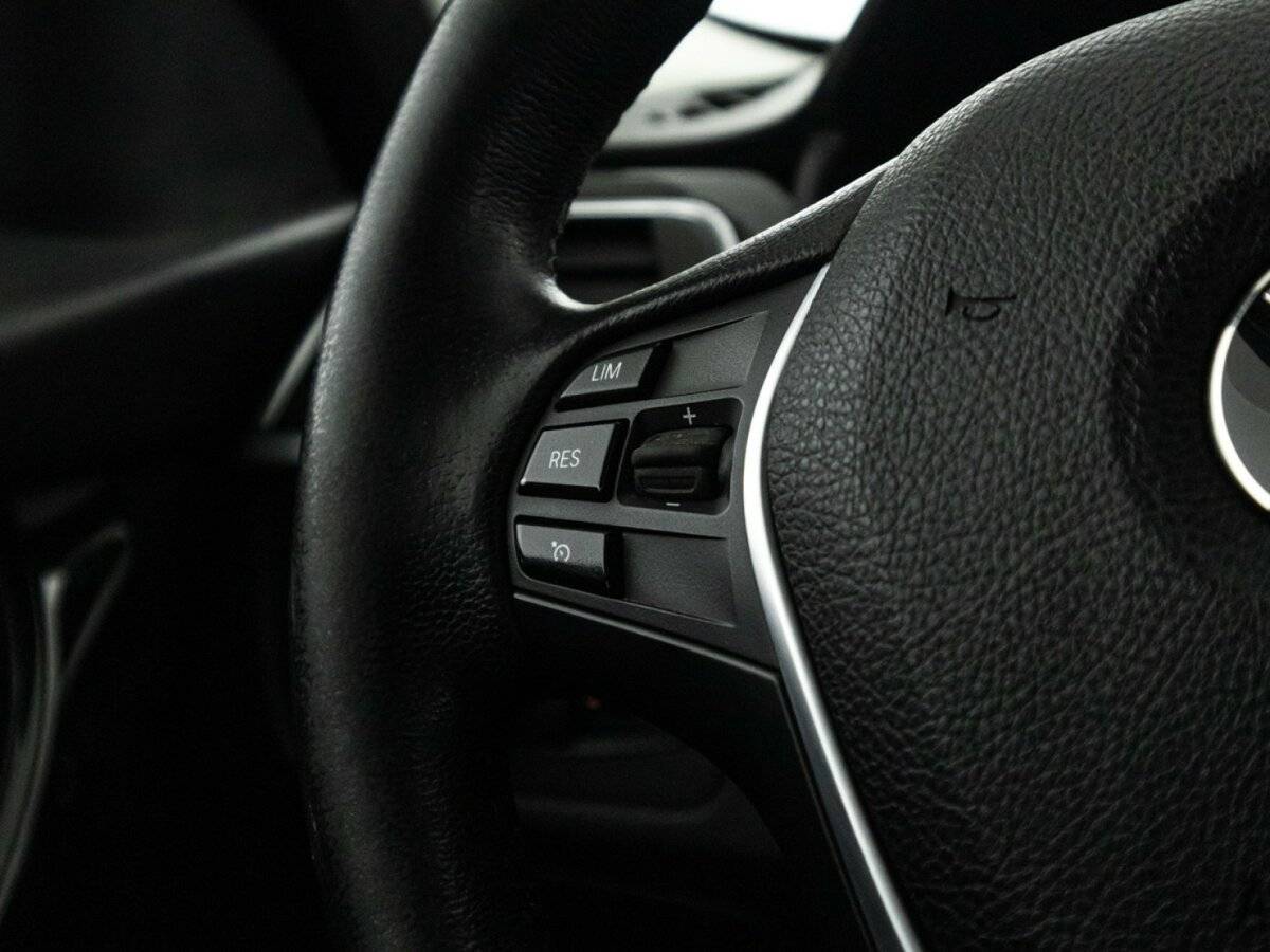 Купить BMW 3 серии с пробегом. Фото: #19