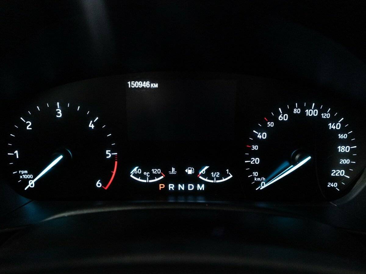 Купить Ford Focus с пробегом. Фото: #11