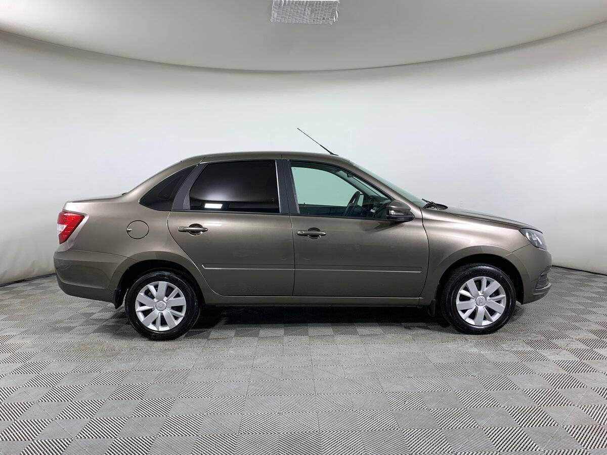 Купить Lada (ВАЗ) Granta с пробегом. Фото: #3