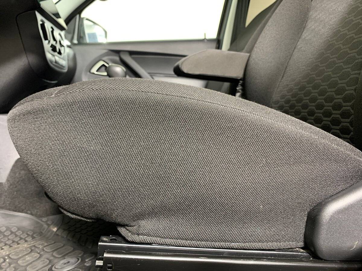 Купить Lada (ВАЗ) Granta с пробегом. Фото: #15