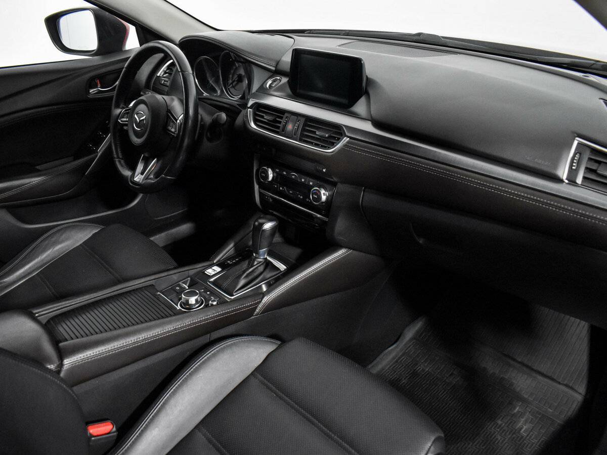 Купить Mazda 6 с пробегом. Фото: #12