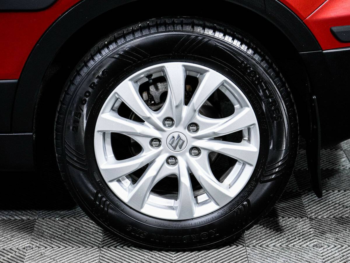 Продажа Б/У Сузуки С-Икс4. Фото: #14