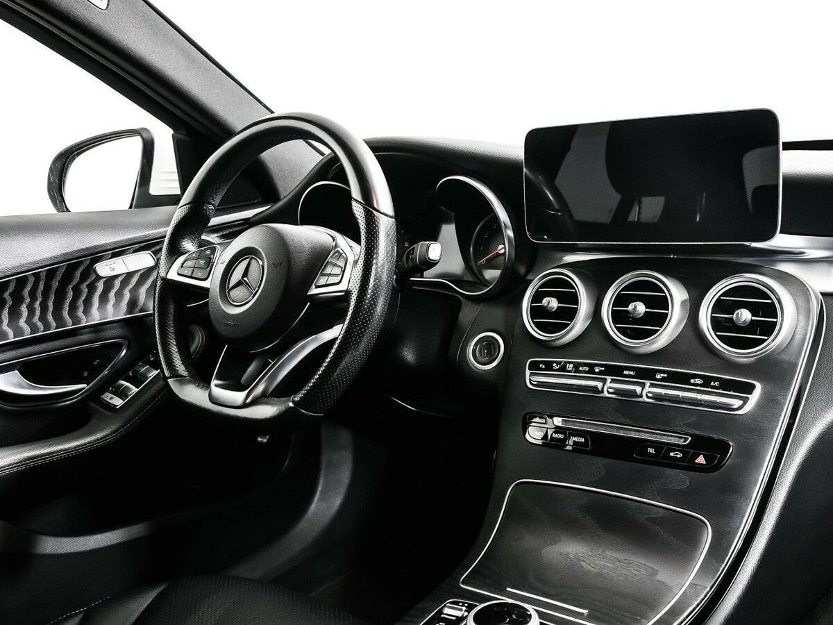 Купить Mercedes-Benz C-Класс с пробегом. Фото: #8