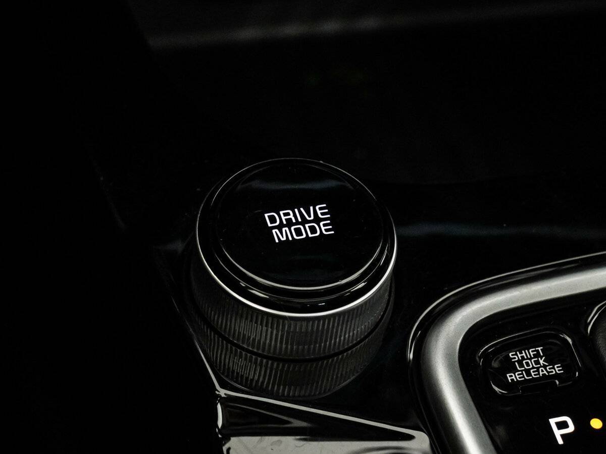 Купить Kia Seltos с пробегом. Фото: #20