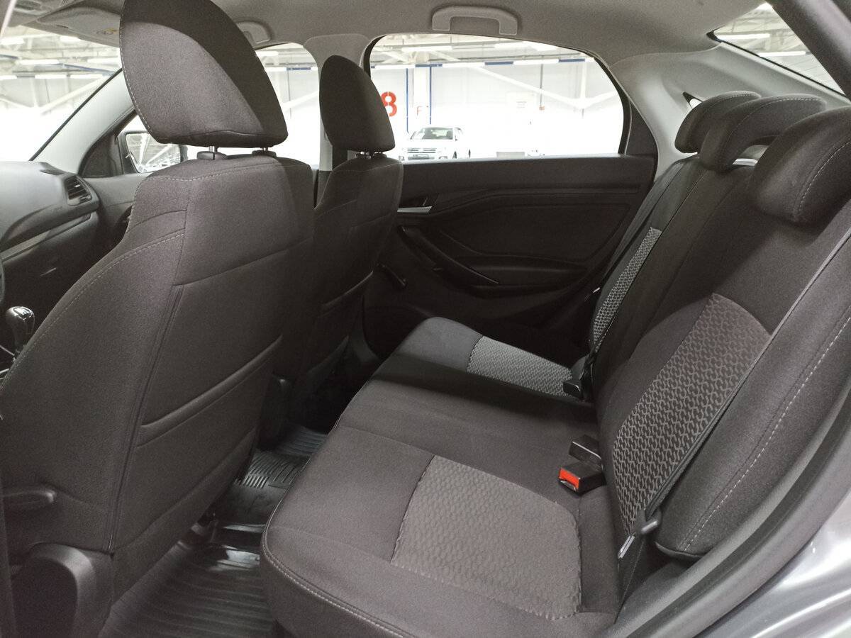 Купить Lada (ВАЗ) Vesta с пробегом. Фото: #11