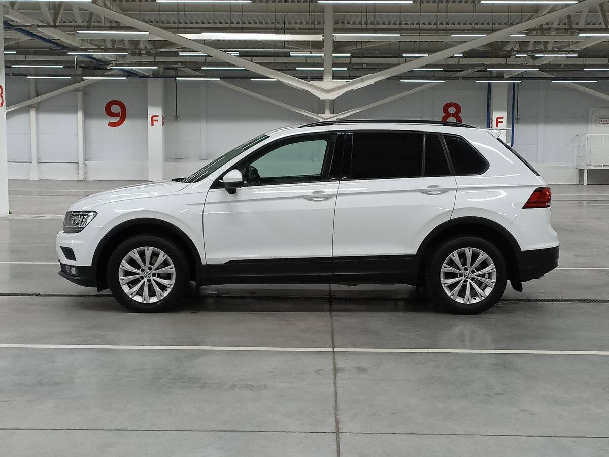Купить Volkswagen Tiguan с пробегом. Фото: #7