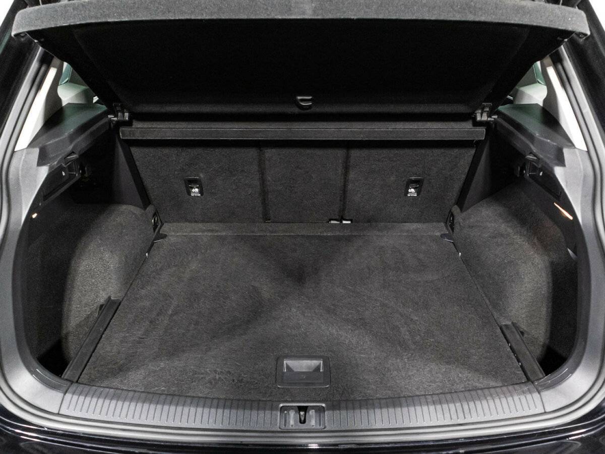 Купить Volkswagen Tiguan с пробегом. Фото: #14