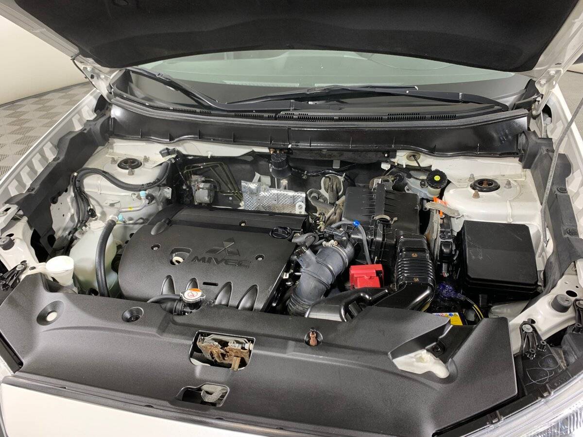 Купить Mitsubishi ASX с пробегом. Фото: #10