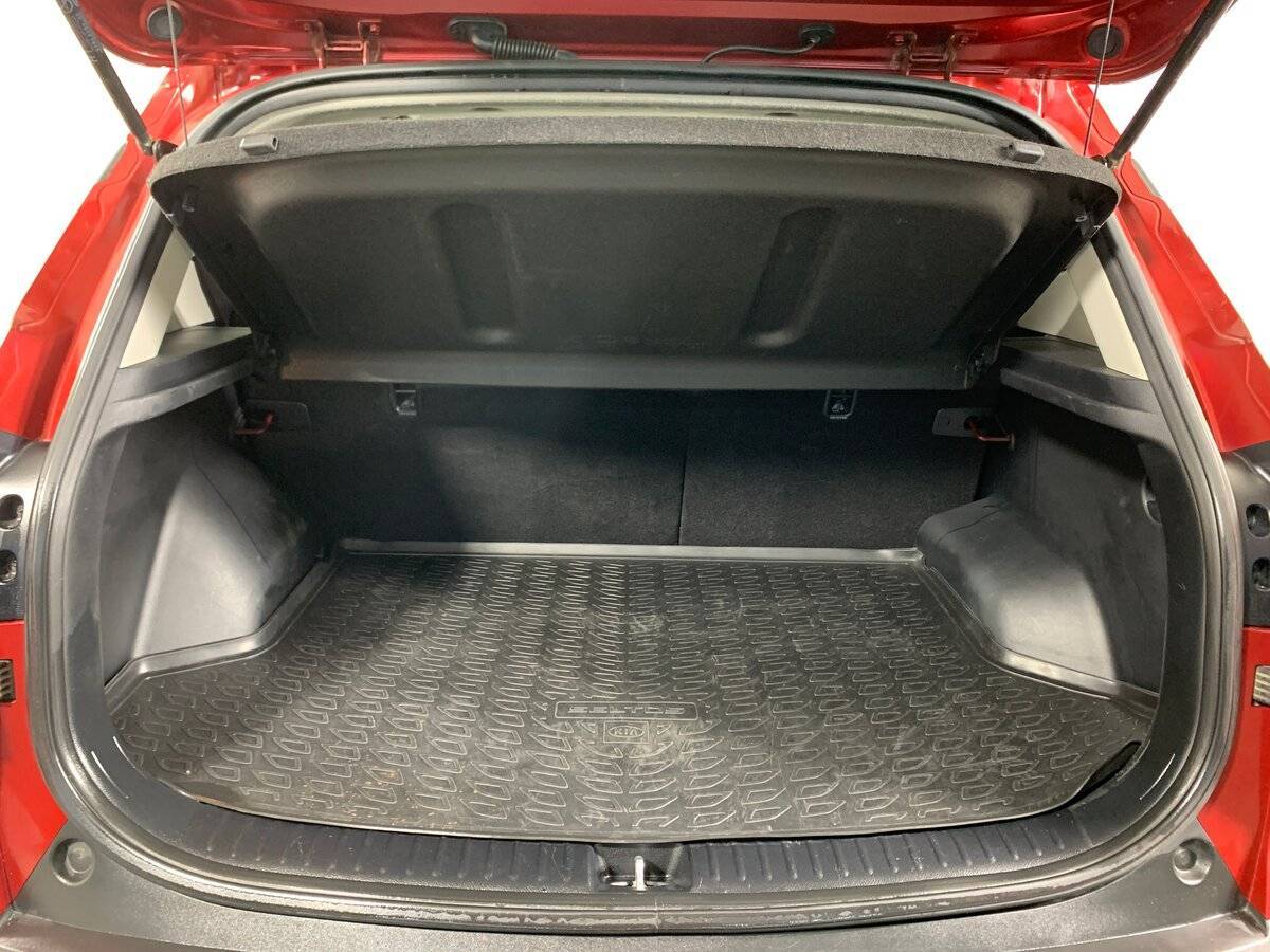 Купить Kia Seltos с пробегом. Фото: #18