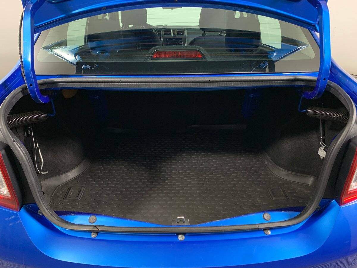 Купить Renault Logan с пробегом. Фото: #18