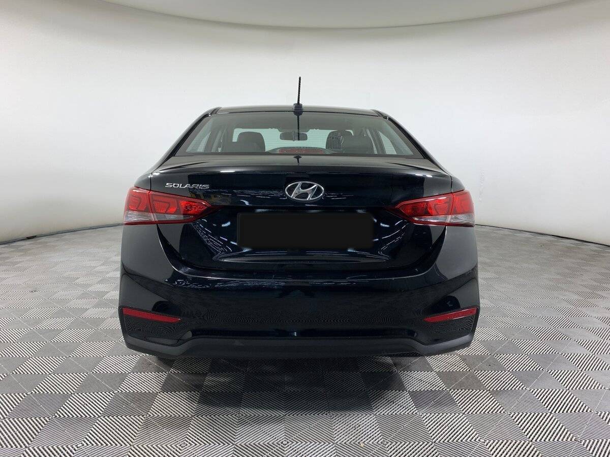 Купить Hyundai Solaris с пробегом. Фото: #5