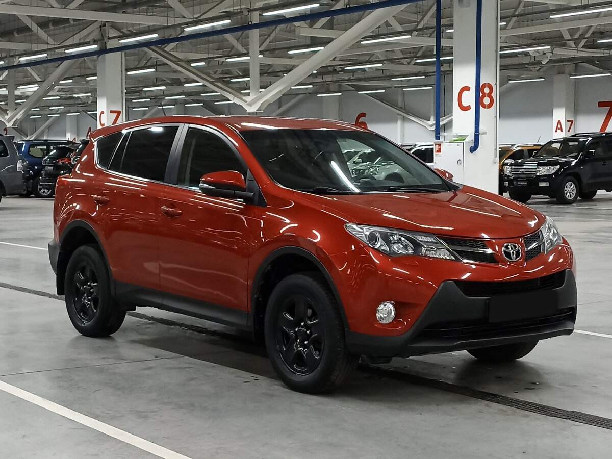Купить Toyota RAV4 с пробегом. Фото: #2