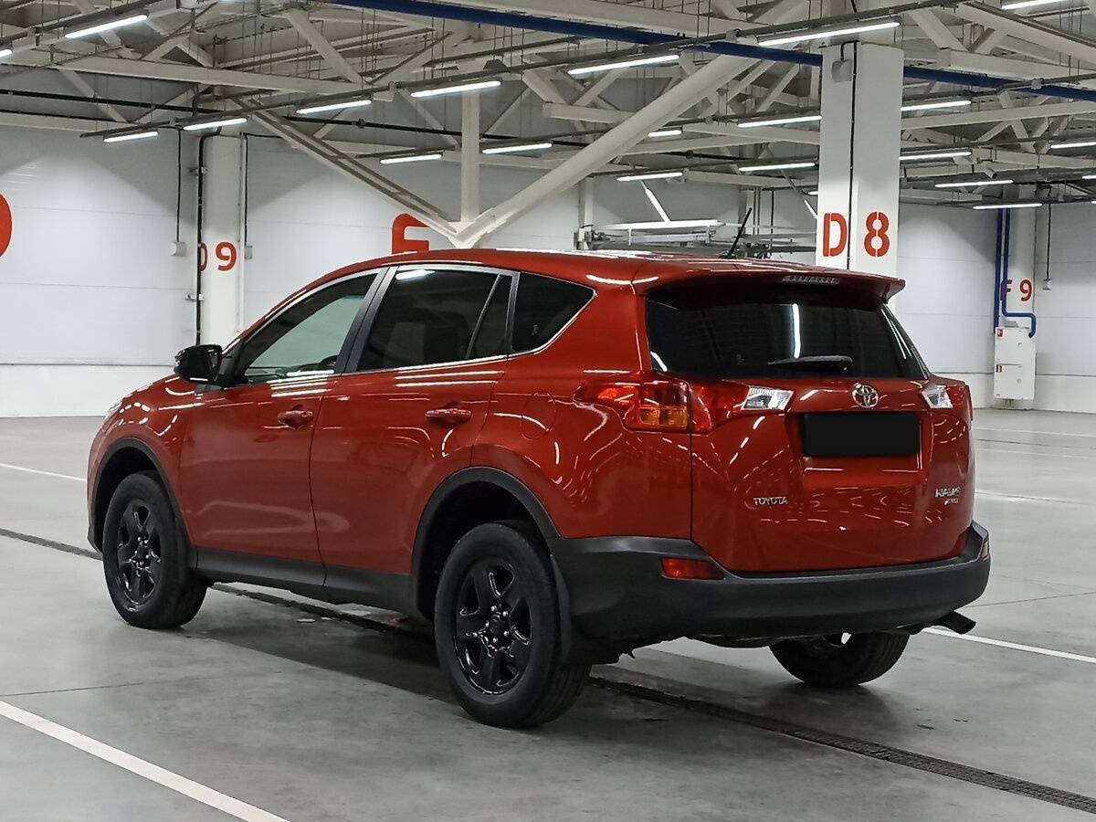 Купить Toyota RAV4 с пробегом. Фото: #6