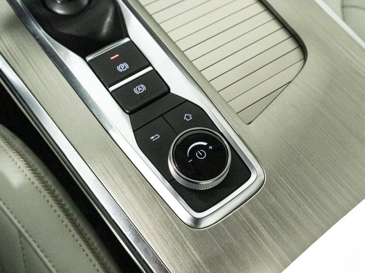 Купить EXEED VX с пробегом. Фото: #19