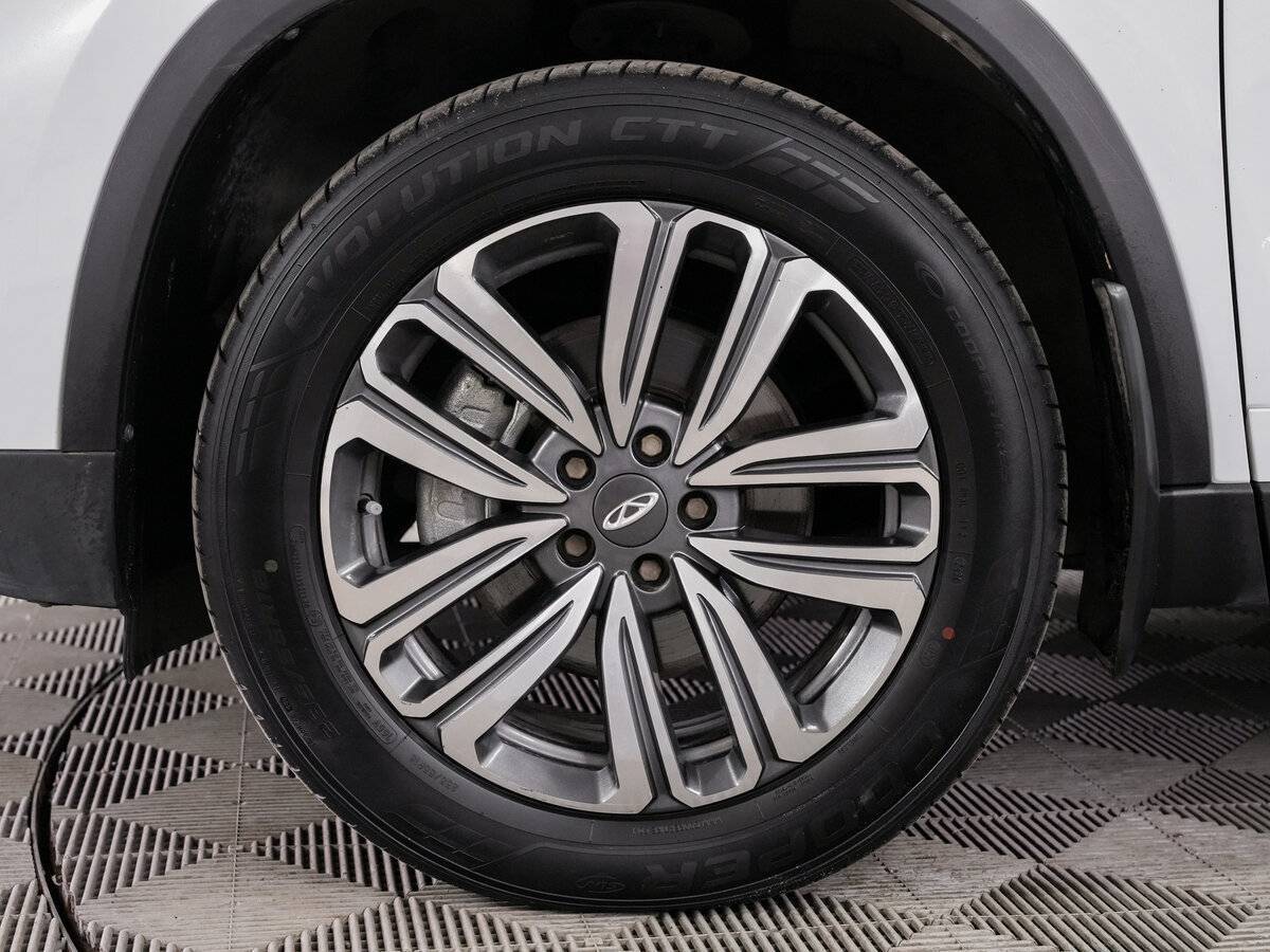 Купить Chery Tiggo 8 с пробегом. Фото: #8