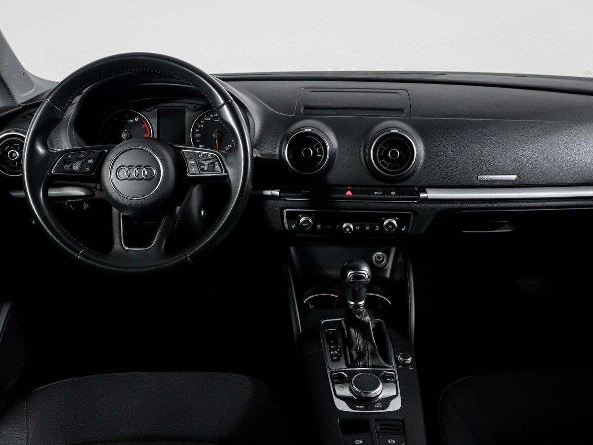Купить Audi A3 с пробегом. Фото: #11