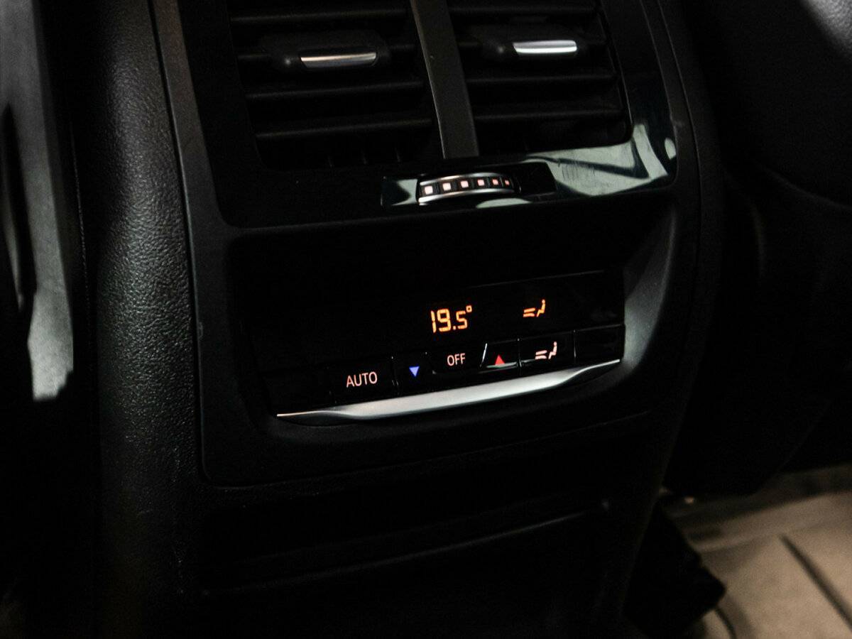 Купить BMW X3 с пробегом. Фото: #16