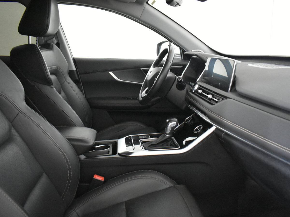 Купить Chery Tiggo 8 с пробегом. Фото: #11